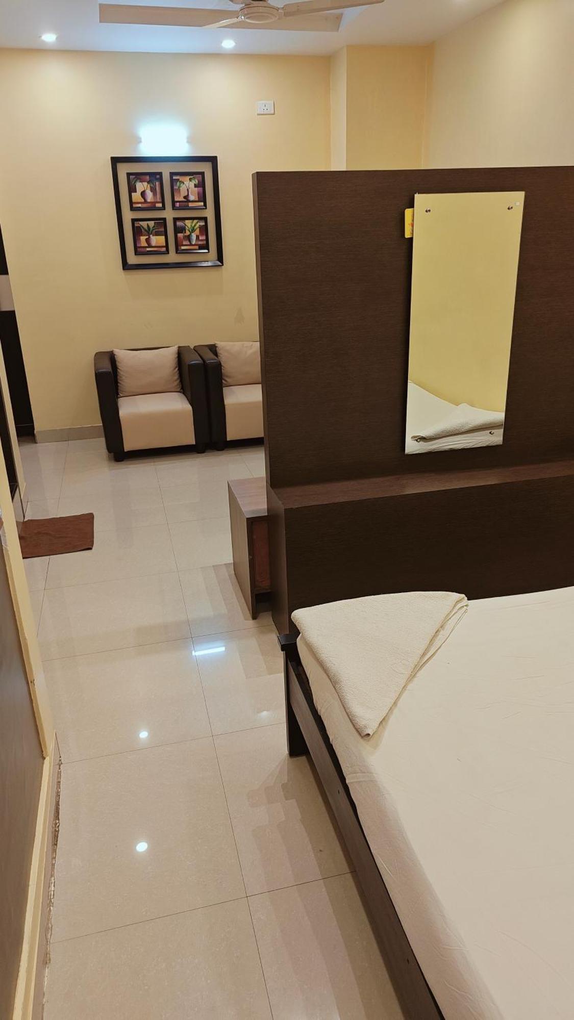 Angson Apartment Chennai Exterior foto
